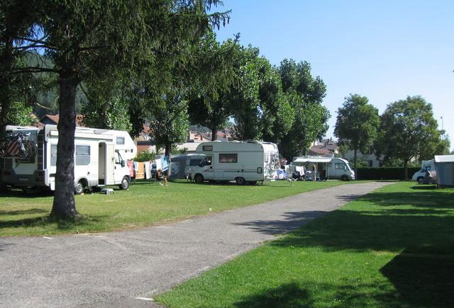 Camping du Pré Sous Ville ***